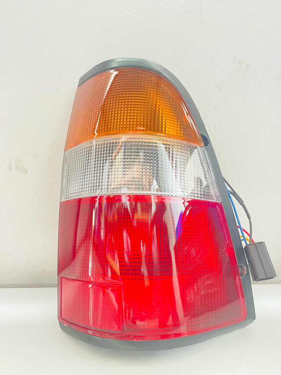 ISUZU D-MAX Tail Lamp - Lasienda