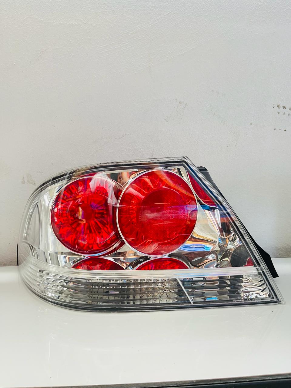 MITSUBISHI CS3 Tail Light - Lasienda