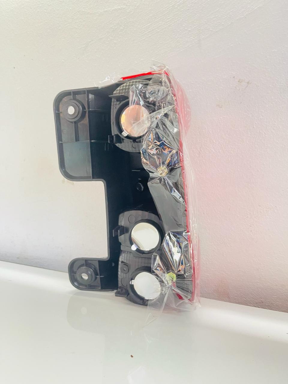 NISSAN NV 200 Tail Light - Lasienda