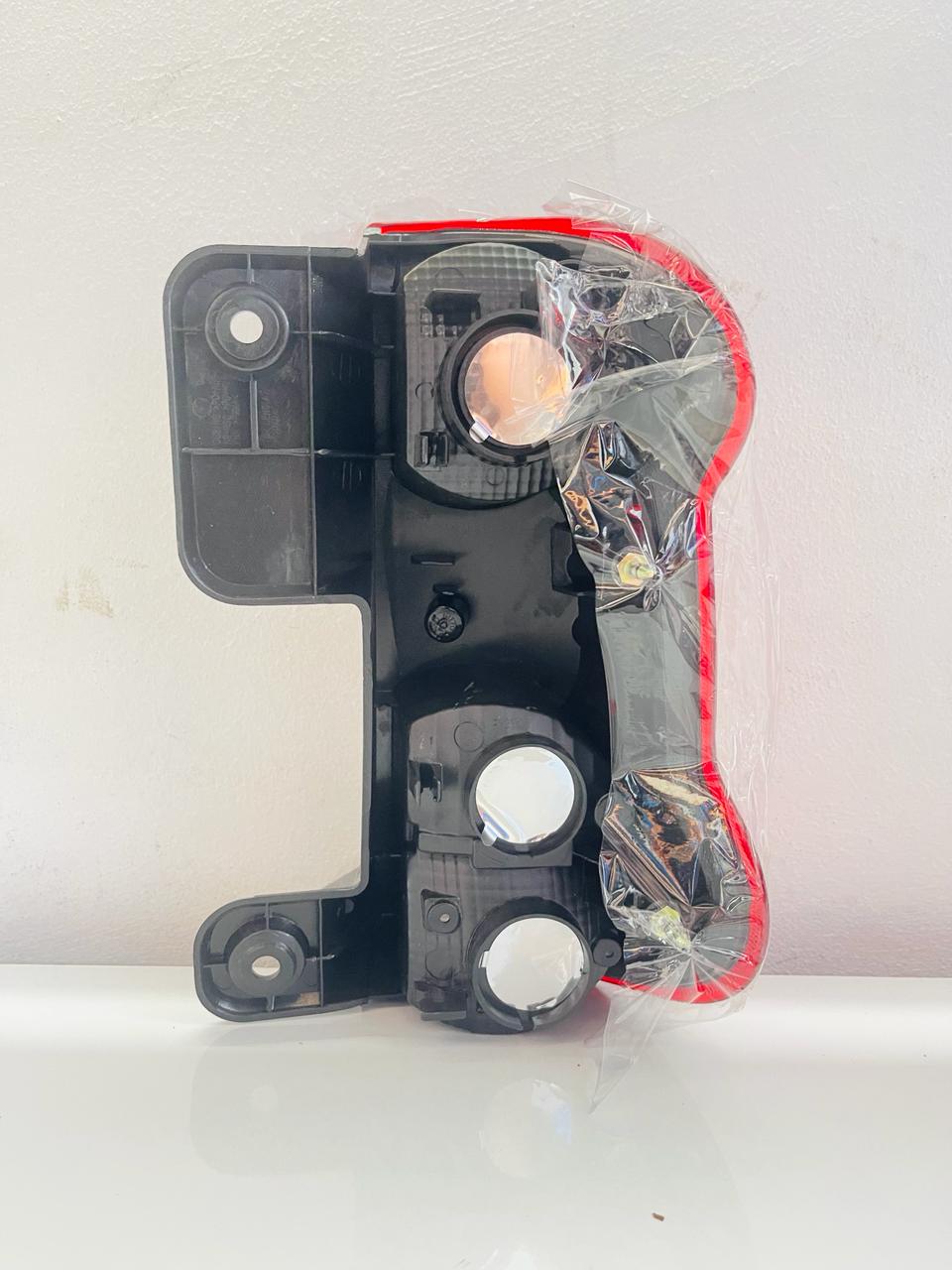 NISSAN NV 200 Tail Light - Lasienda