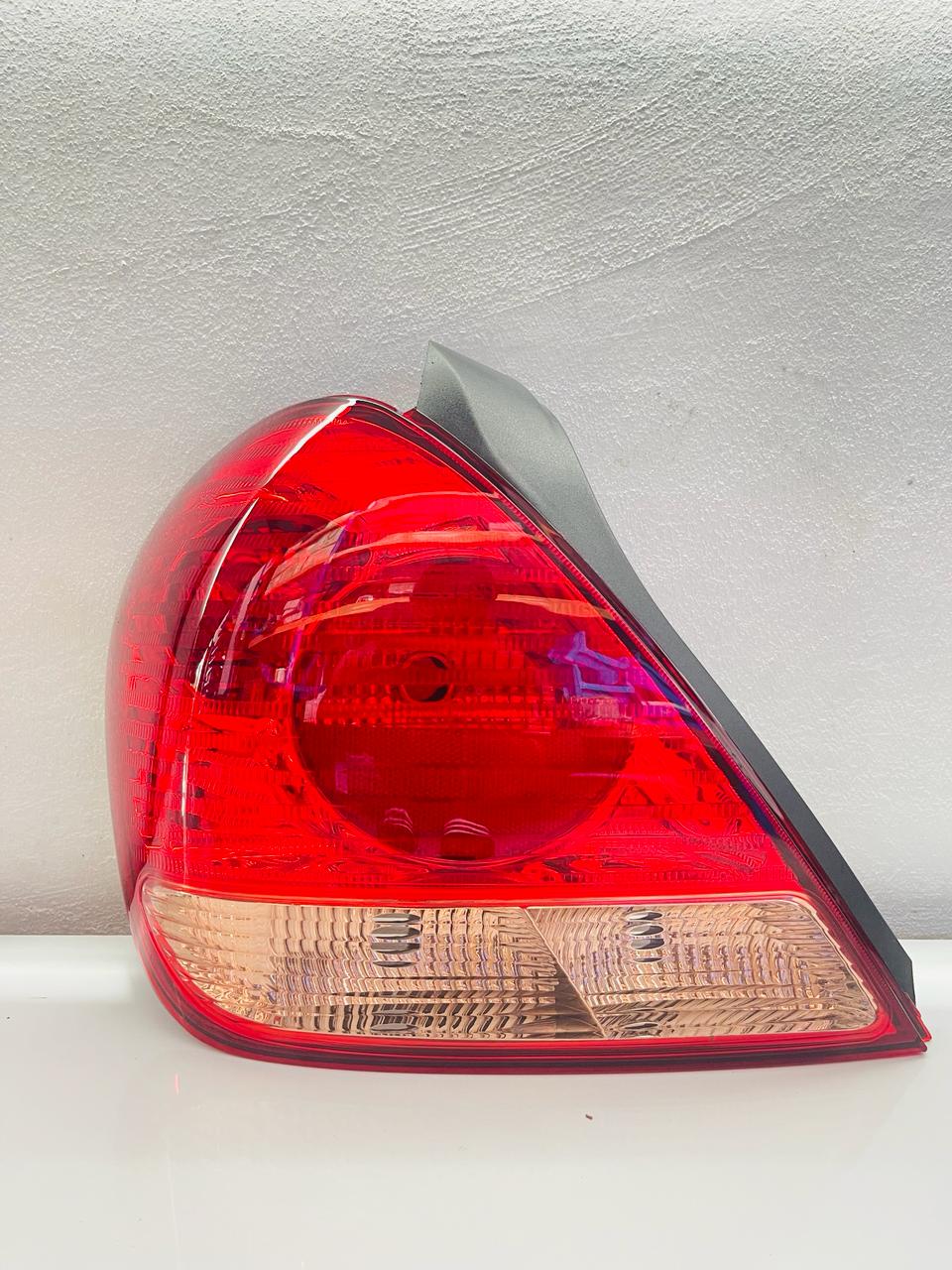 NISSAN SUNNY N17 Tail Light - Lasienda