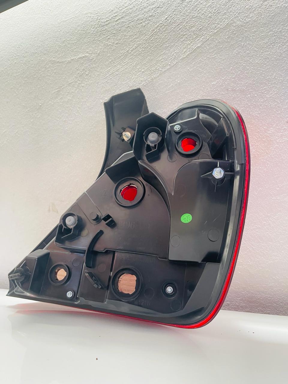 NISSAN SUNNY N17 Tail Light - Lasienda