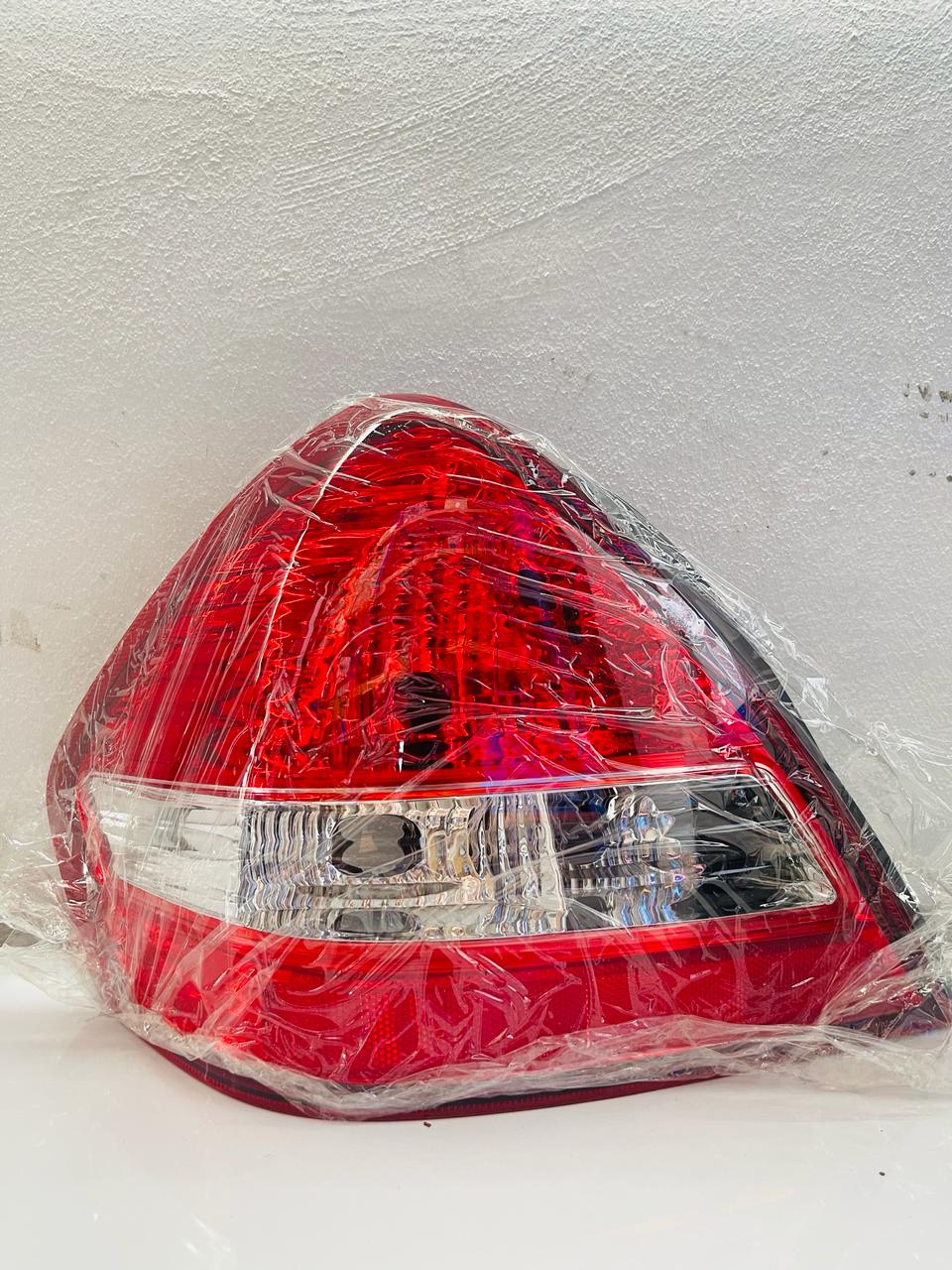 NISSAN TIDA SEDAN Tail Light - Lasienda