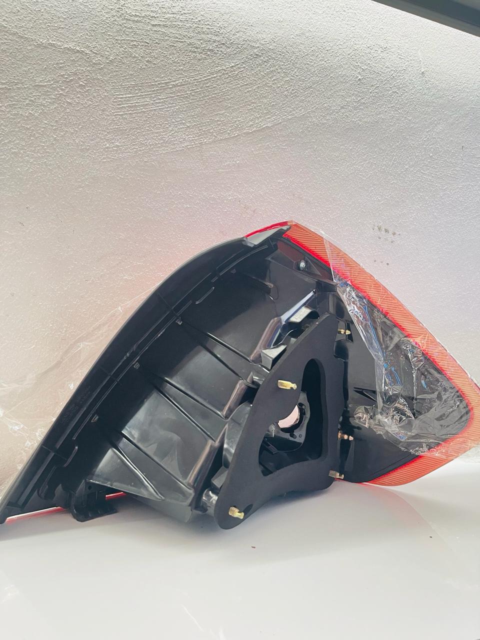 NISSAN TIDA SEDAN Tail Light - Lasienda