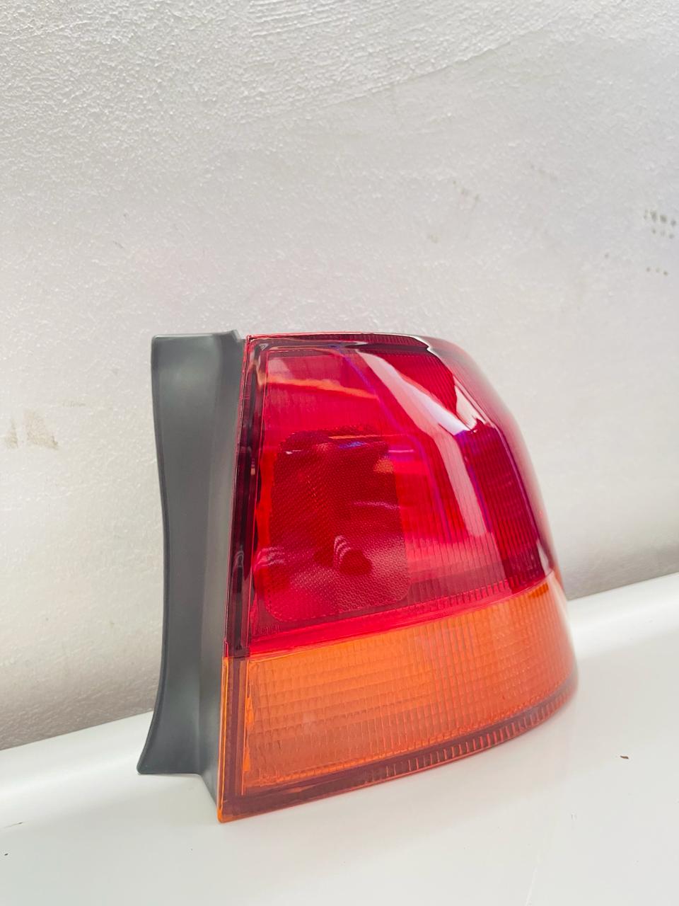 HONDA CIVIC Tail Light Yr 96-98 - Lasienda