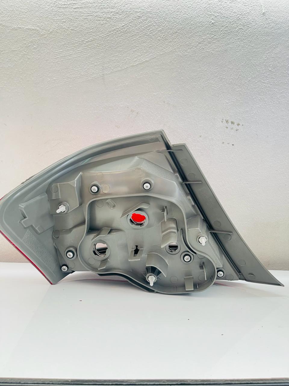 TOYOTA COROLLA AXIO Tail Light Yr 2010 - Lasienda