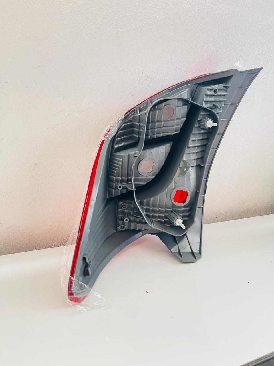 TOYOTA VITZ Tail Light Yr 2011-2014 - Lasienda