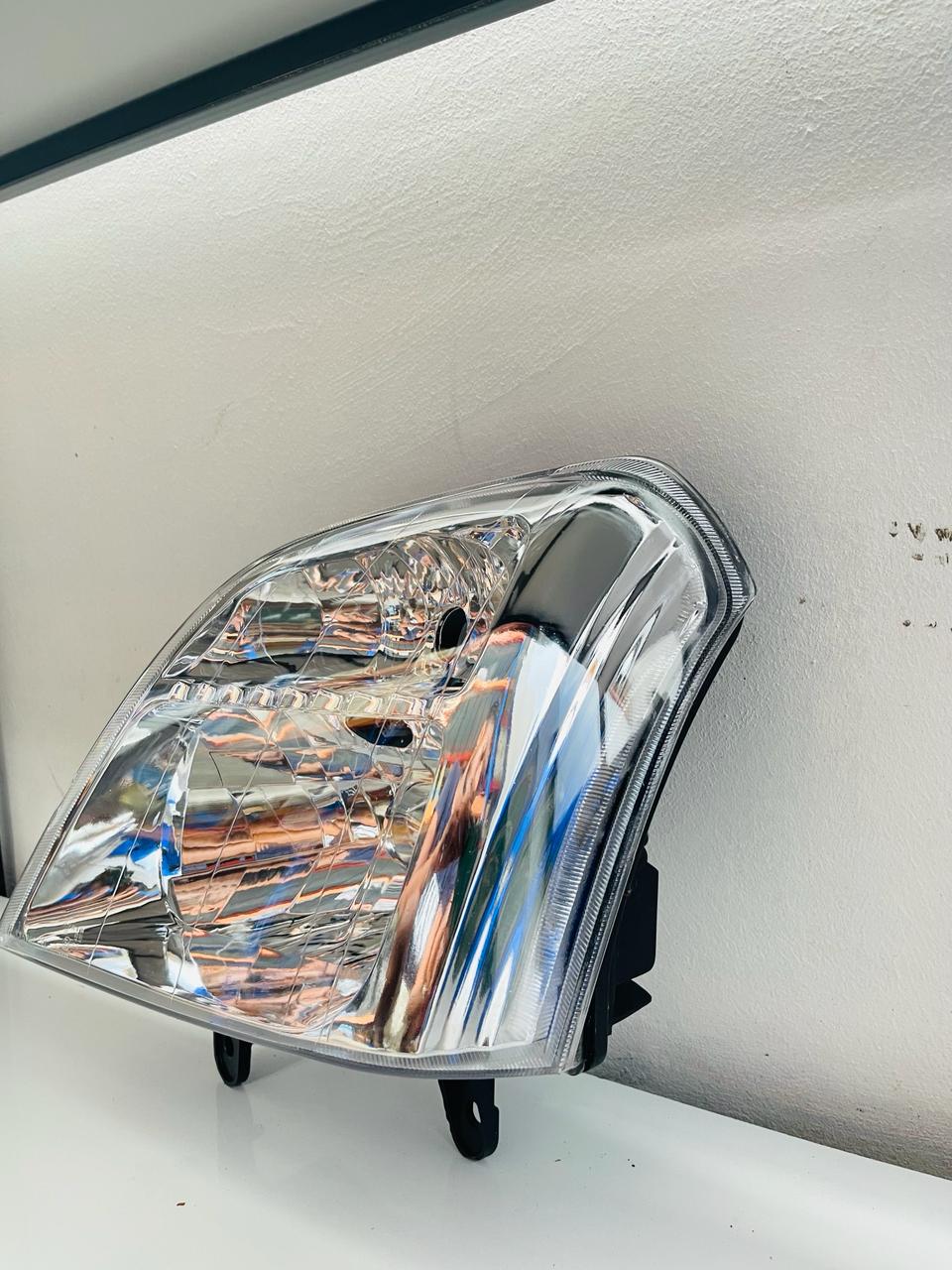 ISUZU DMAX Headlamp Yr 2002-2007