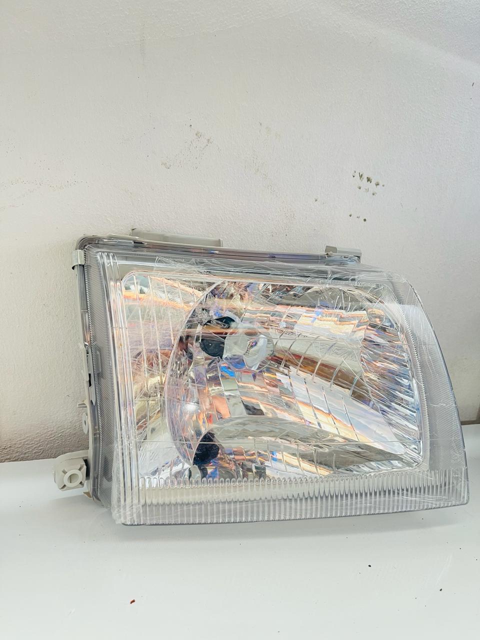 NISSAN D22 Headlamp Yr 00-03