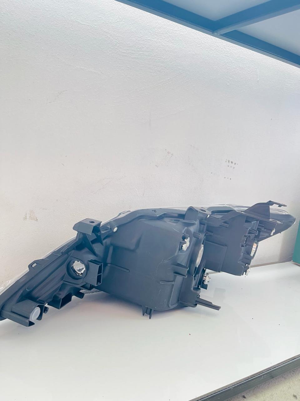 TOYOTA ALLION Headlamp Yr 2010-2013