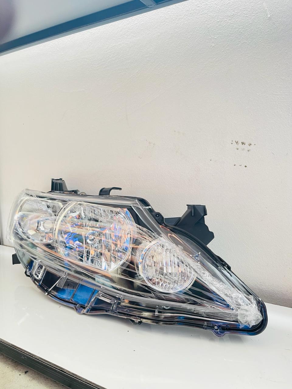 TOYOTA ALLION Headlamp Yr 2010-2013