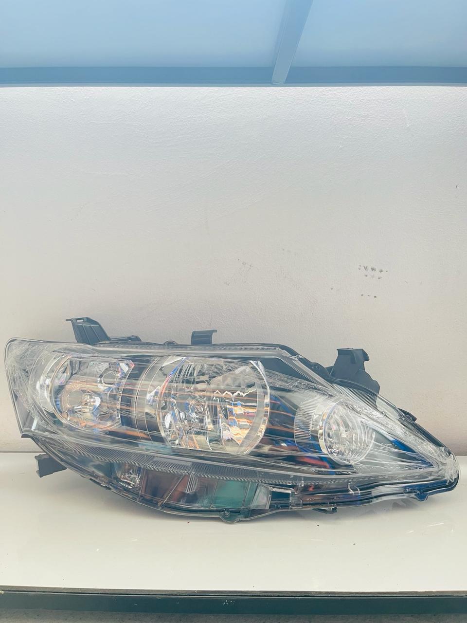 TOYOTA ALLION Headlamp Yr 2010-2013