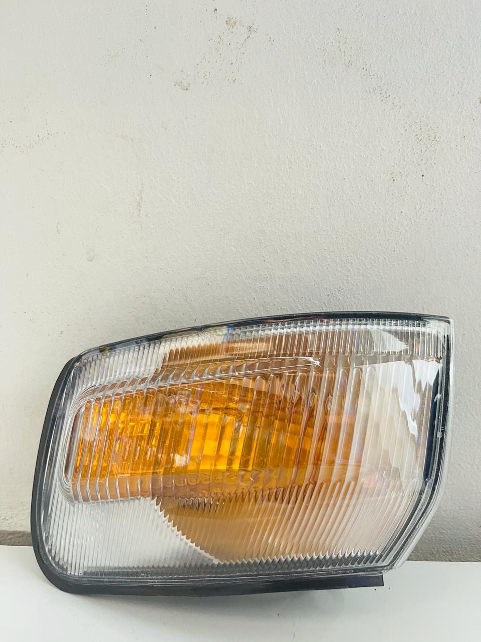 TOYOTA AE111 Corner Lamp