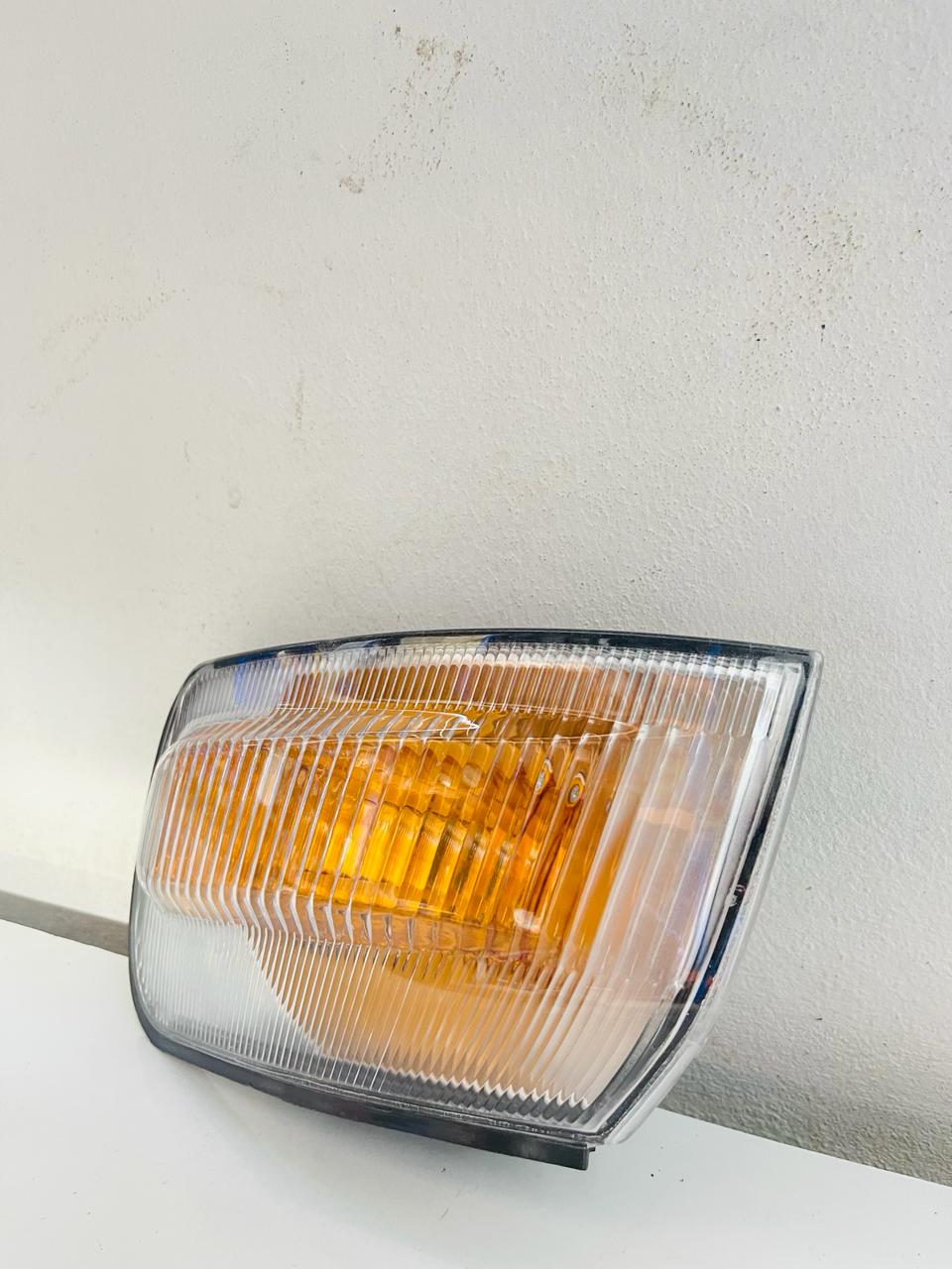 TOYOTA AE111 Corner Lamp