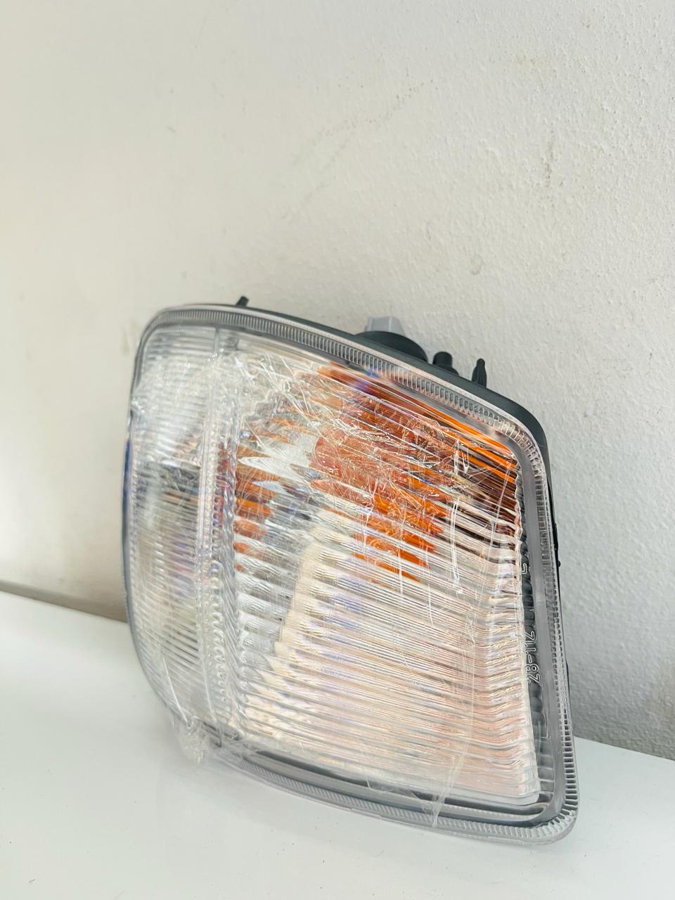 TOYOTA TOWNACE Corner Lamp