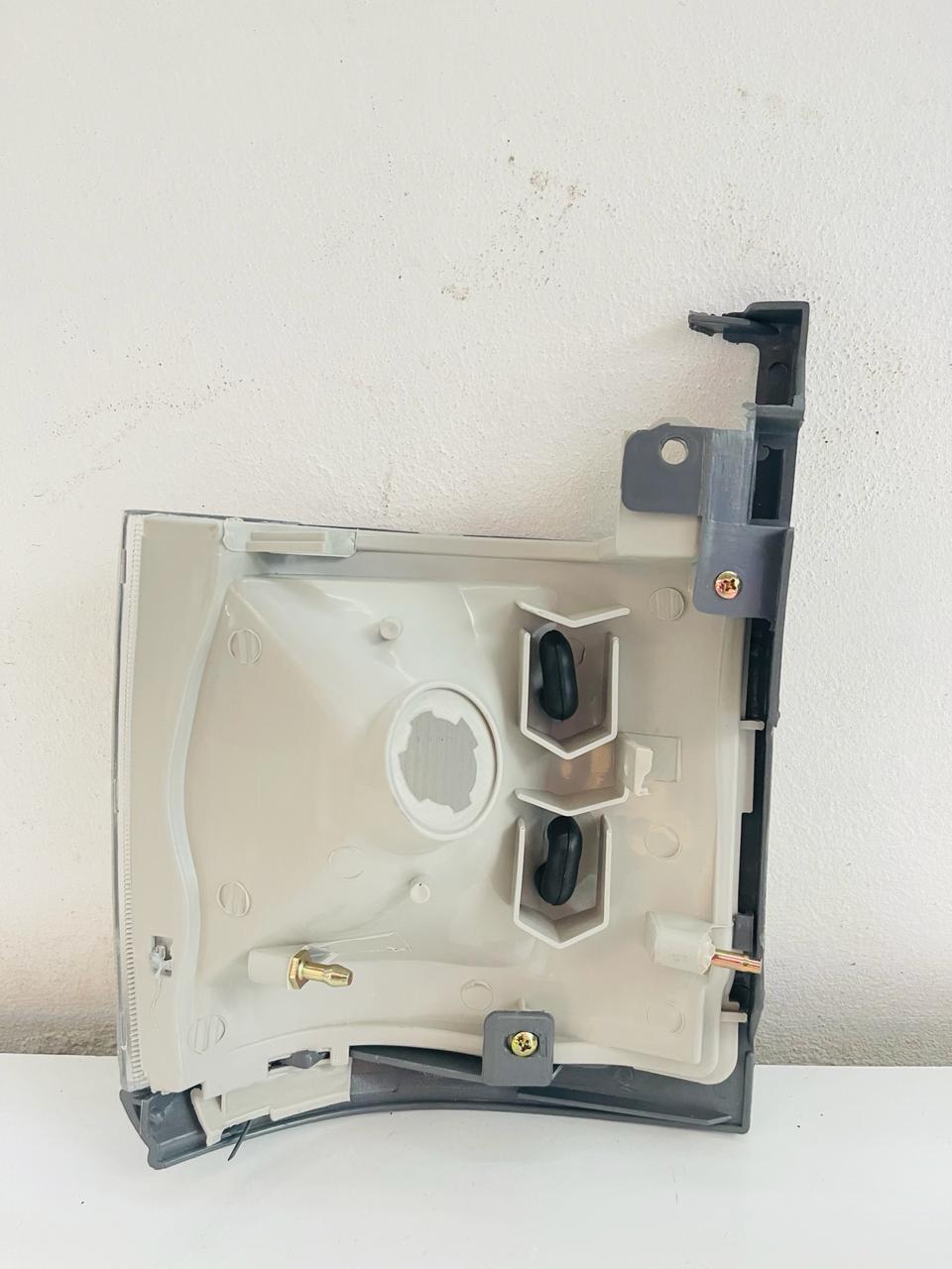TOYOTA HIACE RECON YR 1994 Corner Lamp