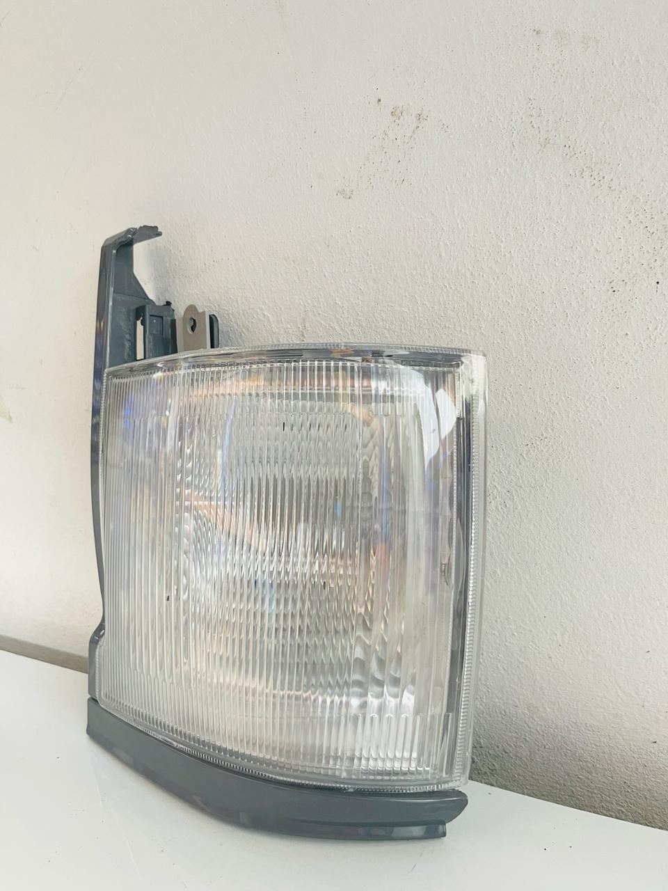 TOYOTA HIACE RECON YR 1994 Corner Lamp