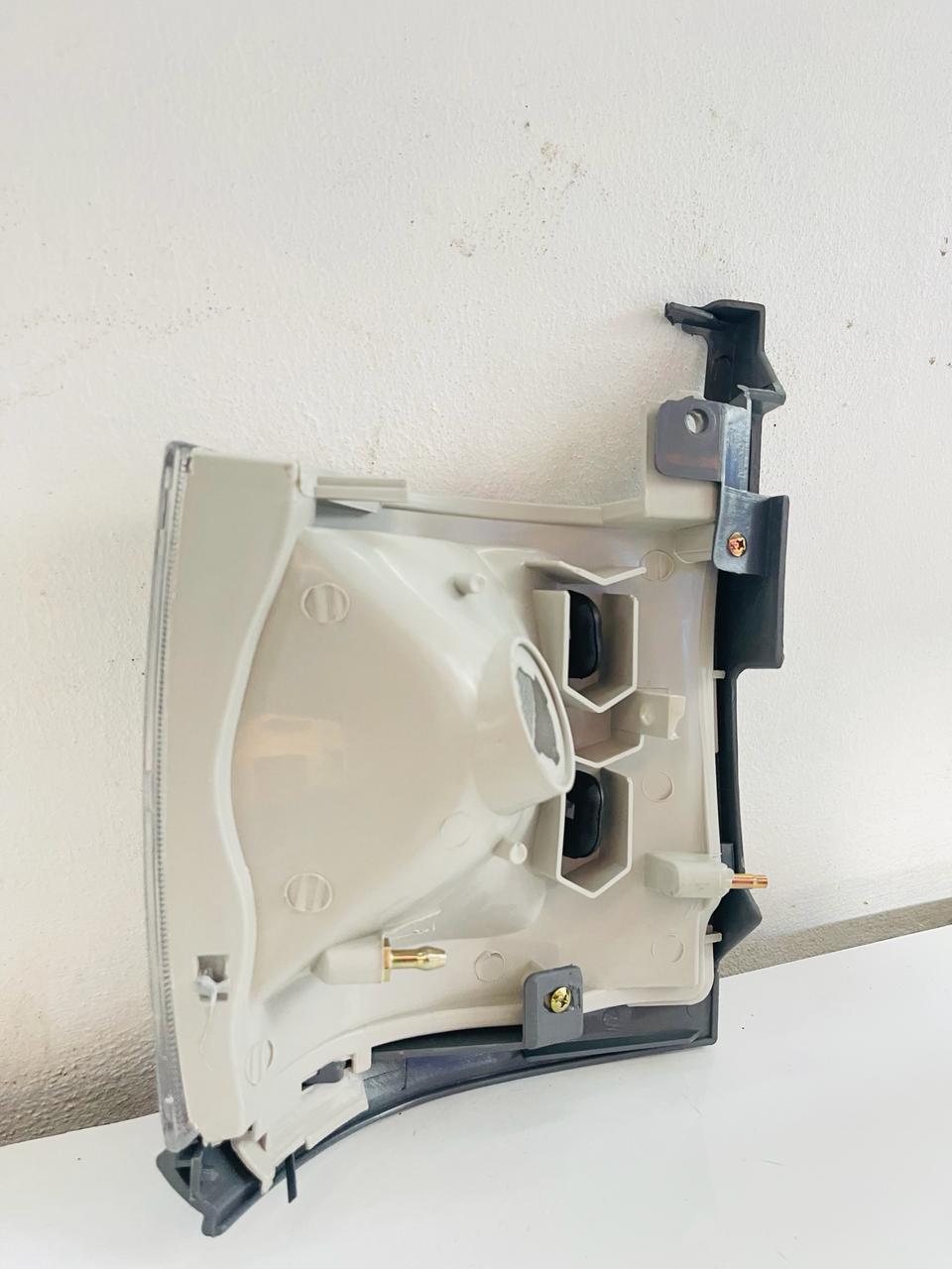 TOYOTA HIACE RECON YR 1994 Corner Lamp