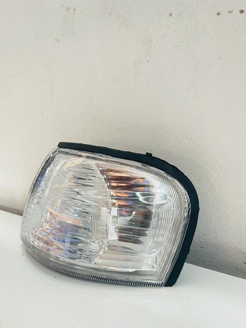 NISSAN B15 Corner Lamp