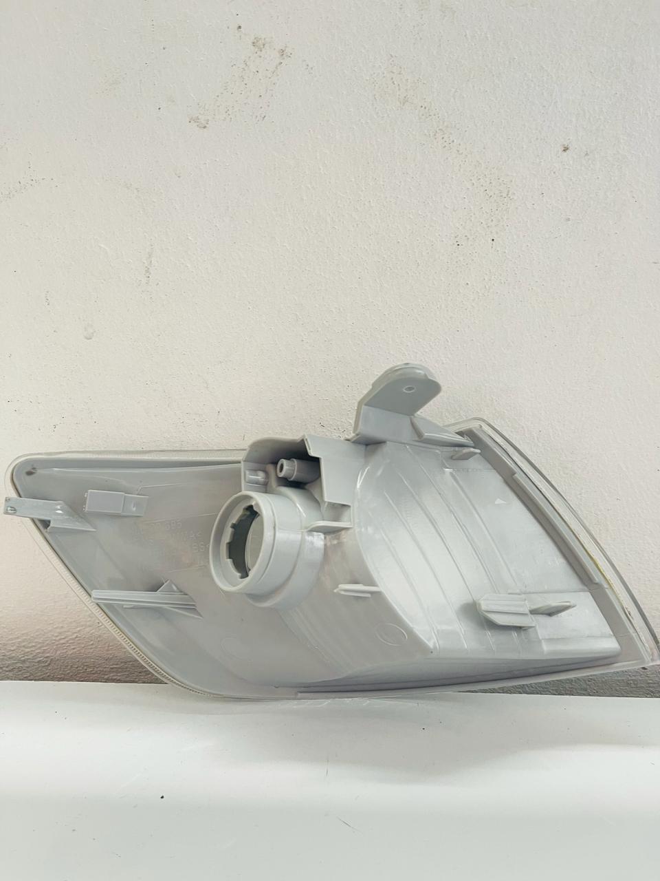 TOYOTA BULLDOG YR 1996-1998 Corner Lamp