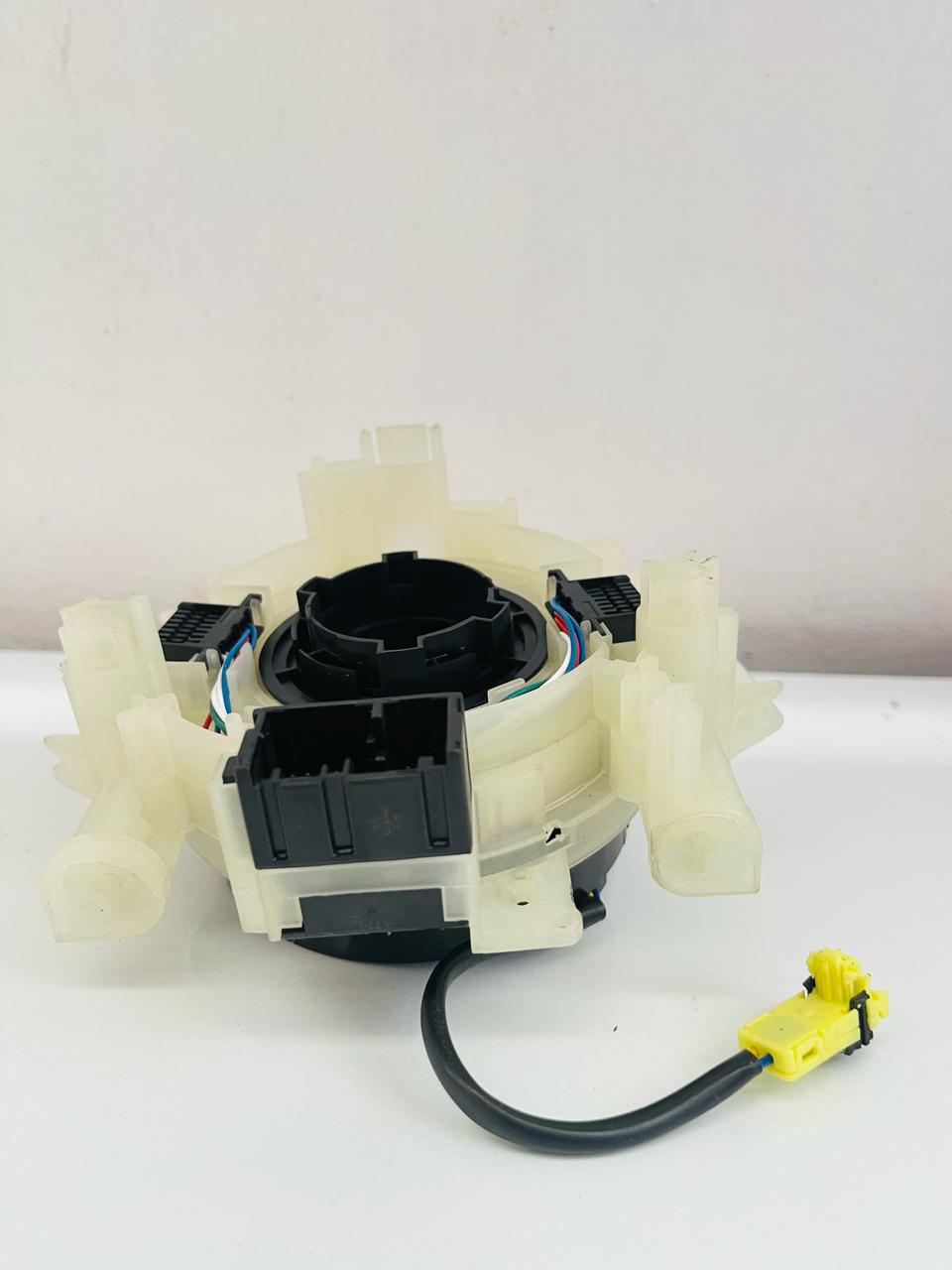 NISSAN TIIDA SPRING CLOCK
