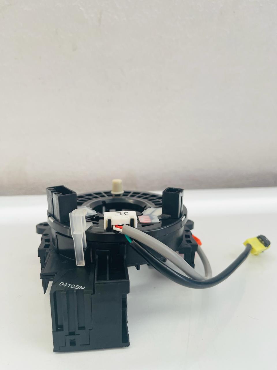 NISSAN JUKE SPRING CLOCK