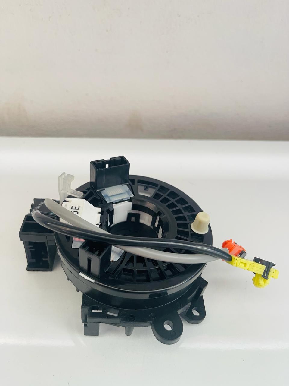 NISSAN JUKE SPRING CLOCK